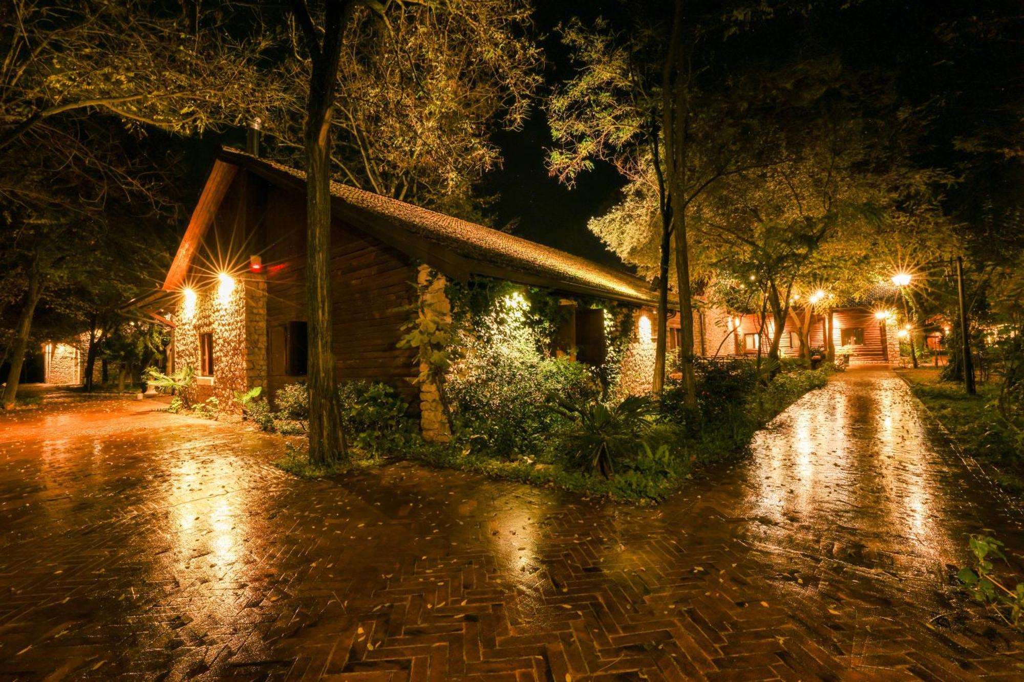 Hoteli Gjuetise Lezhë Exteriér fotografie